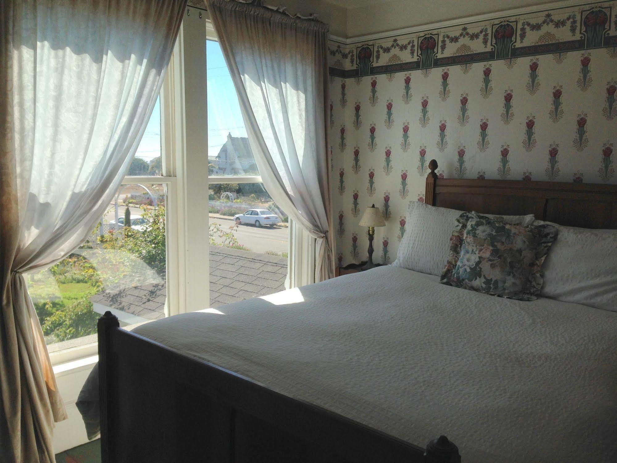 Weller House Inn Fort Bragg Bagian luar foto